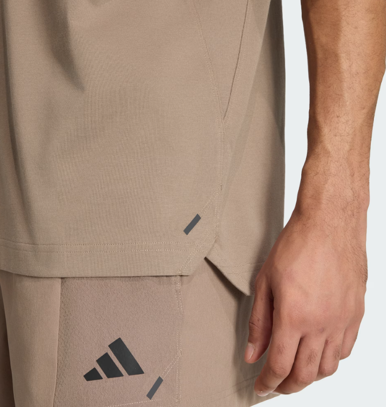AA-T32 (Adidas primelift workout oversize tee khakhi/black) 82693125