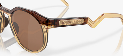 OK-V (Oakley Kylian Mbappé Signature Series hstn dark amber/light curry frame - color prizm tungsten lenses) 926915255