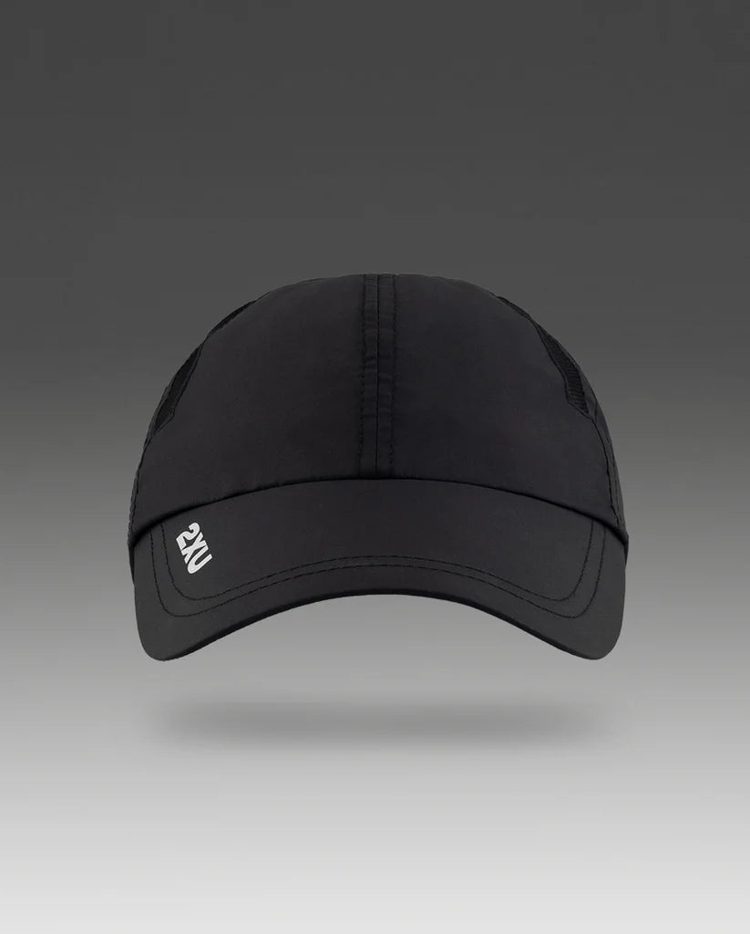 2XUA-W (2XU run cap black osfm) 102491750