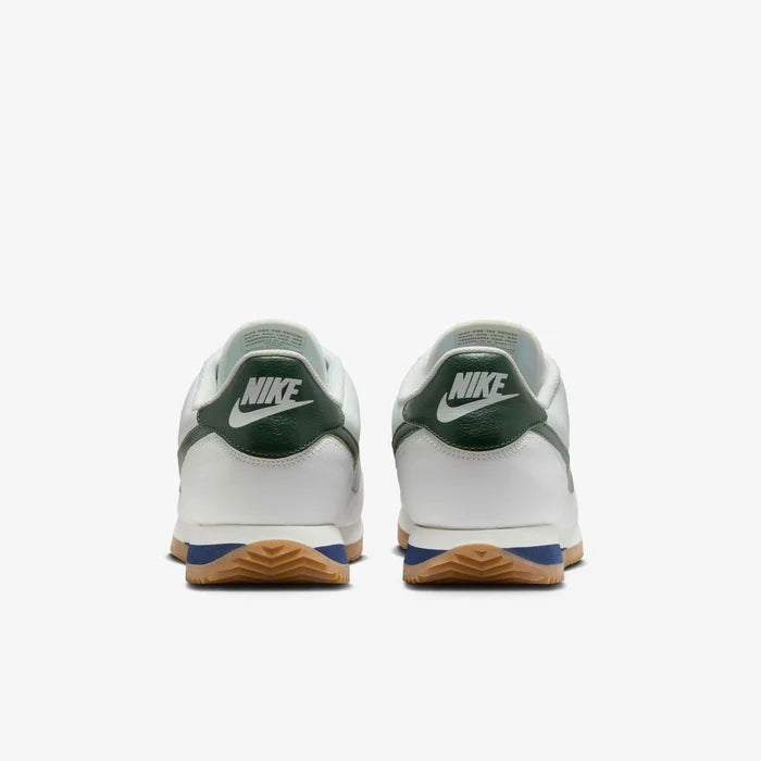 N-E140 (Nike cortez leather summit white/fir/midnight navy)