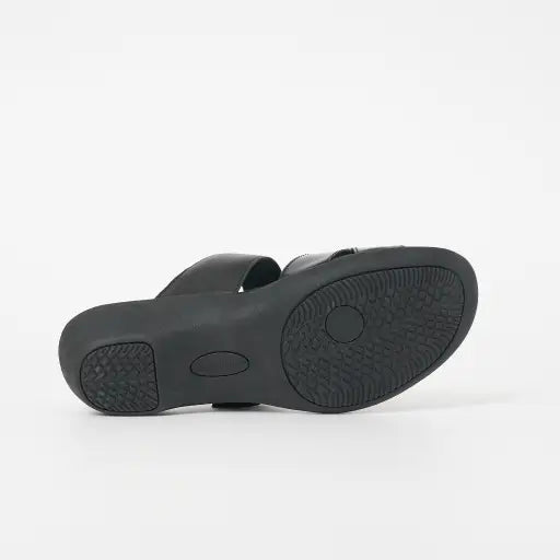 HP-E4 (Hush puppies astounding black/black patent) 92597391