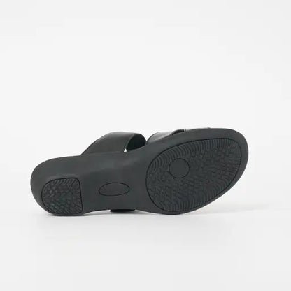 HP-E4 (Hush puppies astounding black/black patent) 92597391