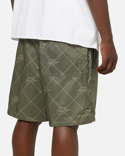 NA-M50 (Nike sportswear club woven flow shorts medium olive/white) 92693825