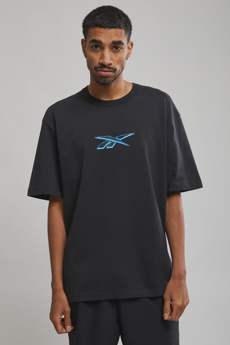 RA-V2 (Reebok classic uniform big logo tee black) 72493325