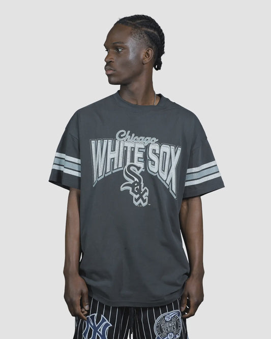 MJA-Y14 (Majestic vintage stripe arch tee chicago white sox faded black) 92592826