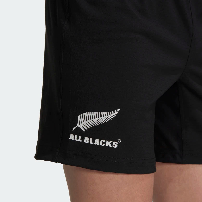 AA-N20 (Adidas all black rugby home shorts black/white) 42393638 ADIDAS