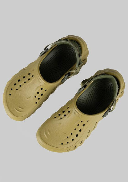 CR-E9 (Crocs echo clog aloe) 72496956