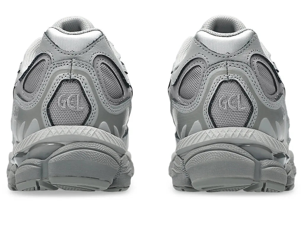 AS-B19 (Asics gel-nyc cement grey) 326913333