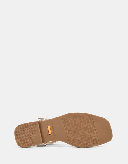 HP-M4 (Hush puppies ivy sandals white) 52692500