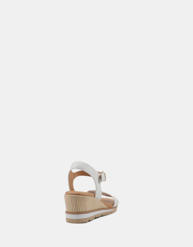 HP-I4 (Hush puppies cruise sandals white) 52694800