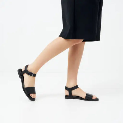HP-N4 (Hush puppies ivy sandals black) 52692500