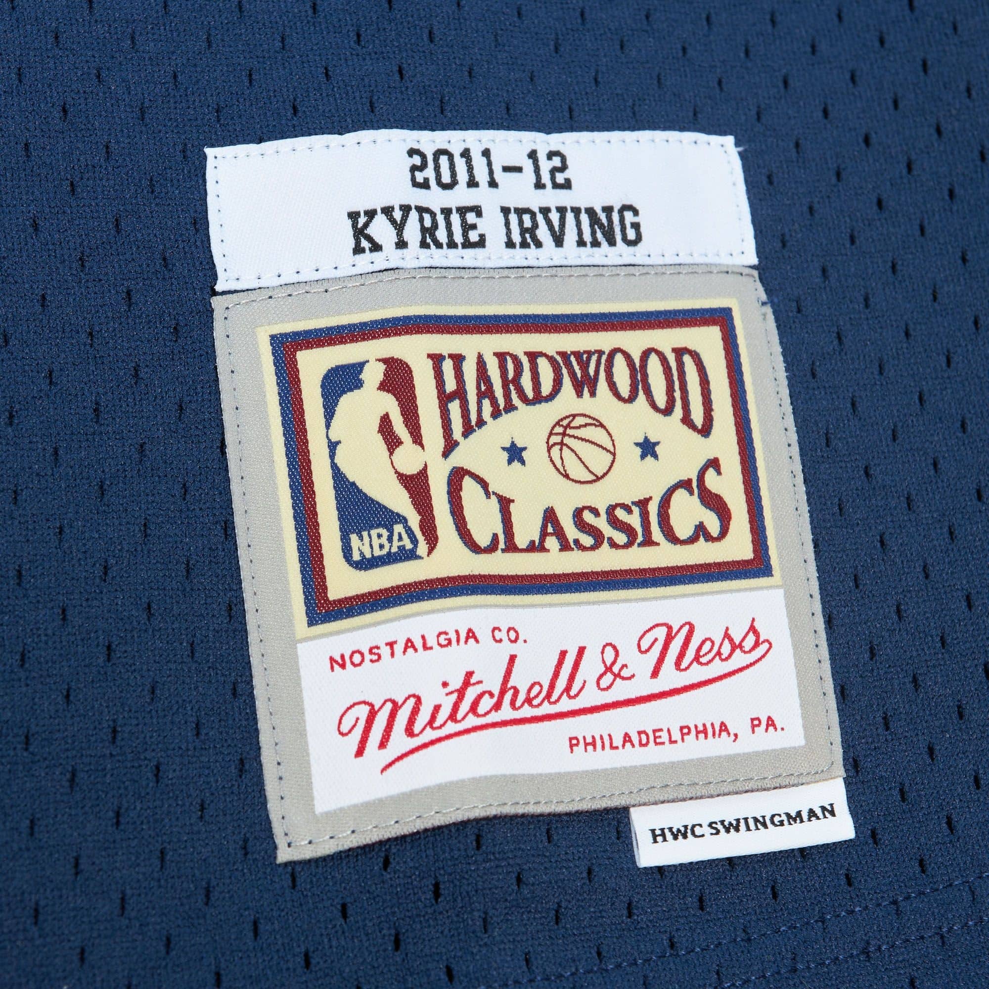 MNA-H34 (Mitchell and ness swingman jersey cavaliers kir 11-12 home blue) 122398695