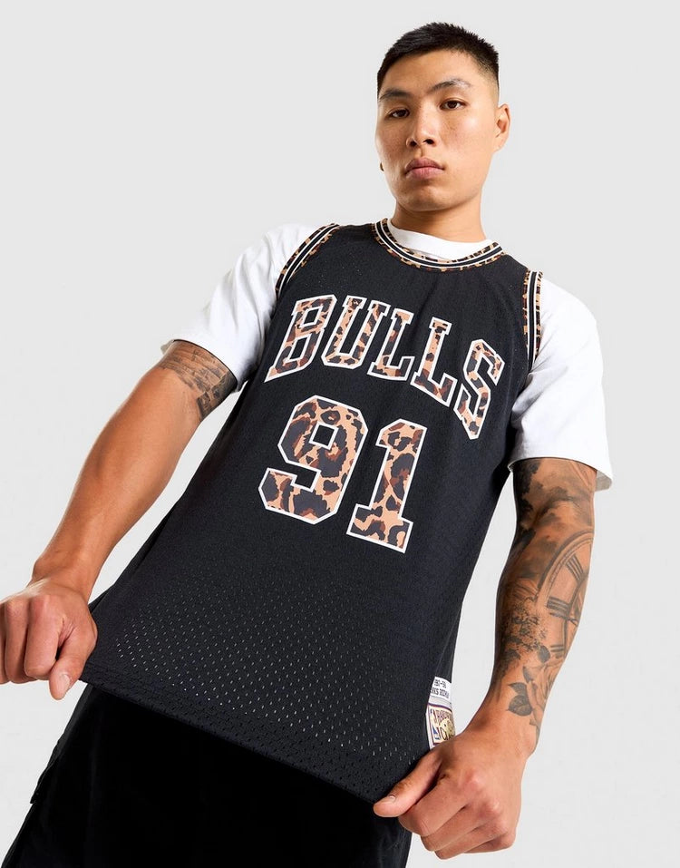 MNA-O48 (Mitchell & ness swingman jersey chicago bulls dennis rodman black/leopard) 112599130