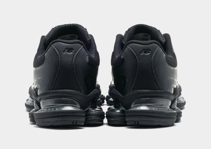 NB-L9 (New balance absorb U2000V1 D width shoes black) 72699900