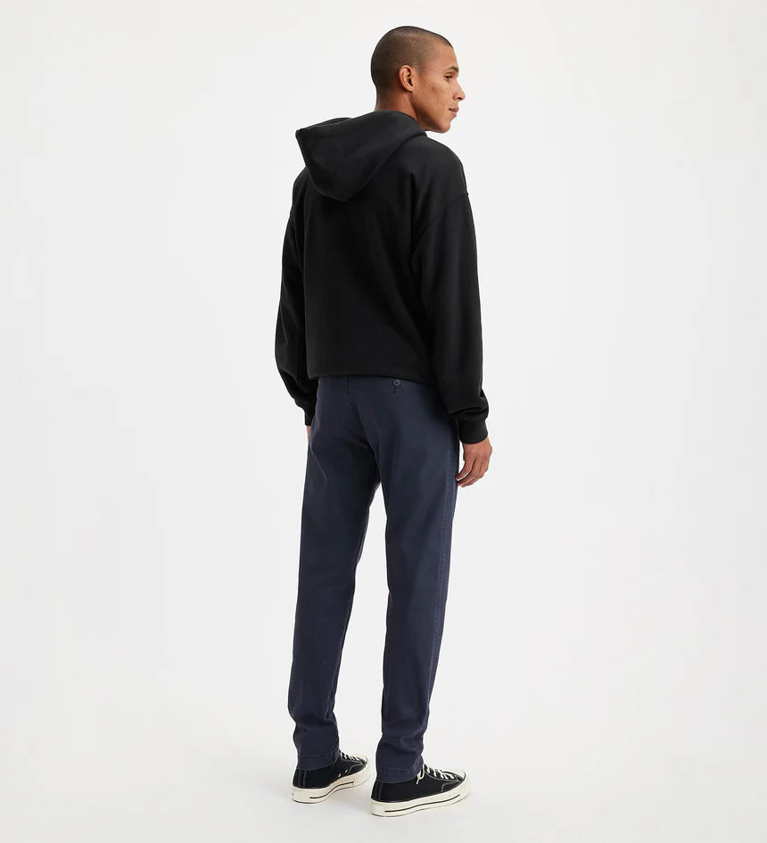 LV-B (Levi's 516 straight leg navy)