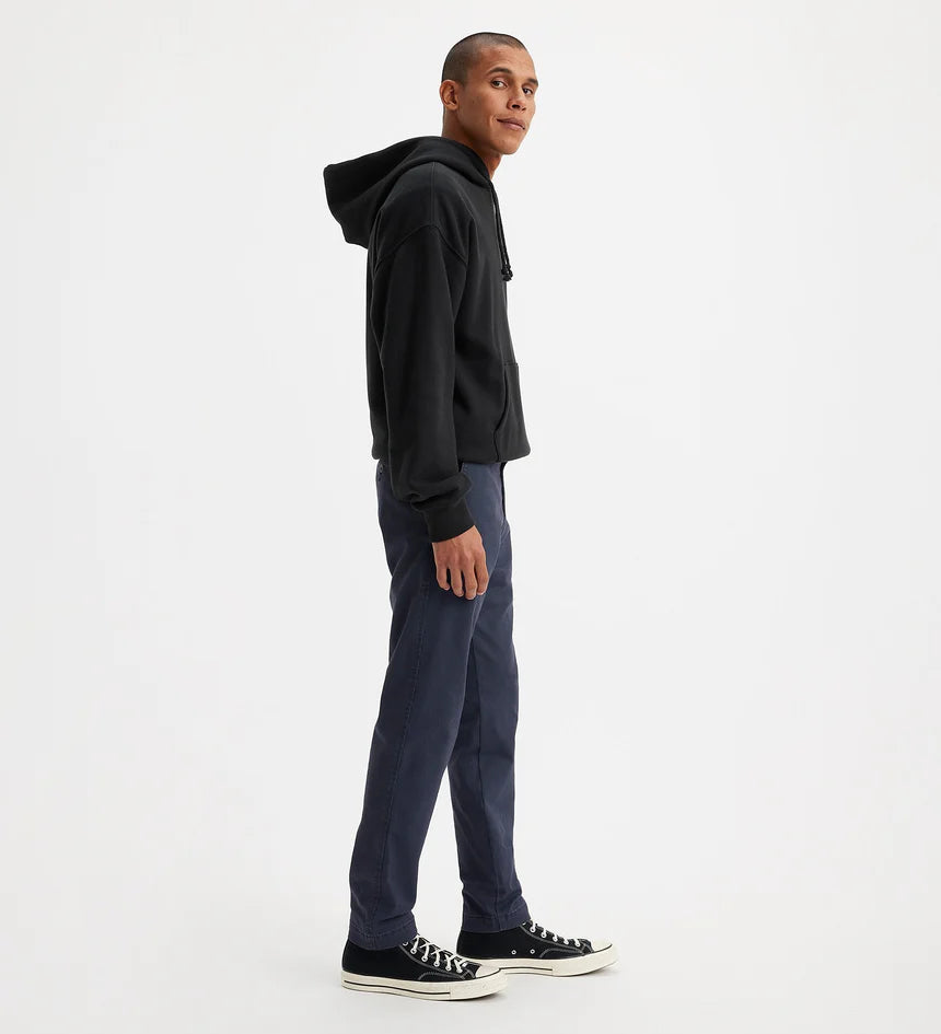 LV-B (Levi's 516 straight leg navy)