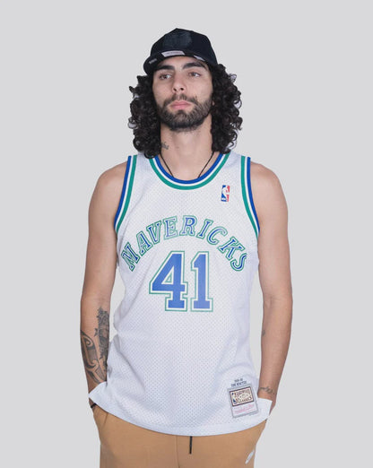 MNA-S41 (Mitchell & ness swingman jersey maverick dirk 98-99 home white) 12598260