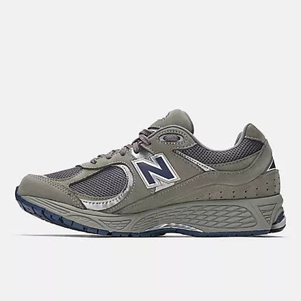 NB-Z8 (New balance 2002 D width shoes castle rock/natural indigo) 52699000