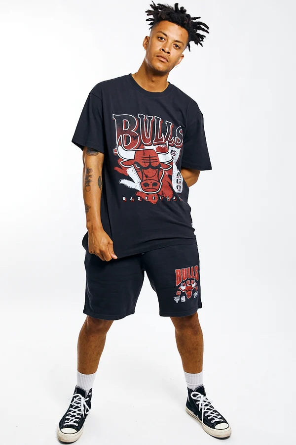 MNA-U23 (Mitchell & ness step over shorts bull faded black) 122294347