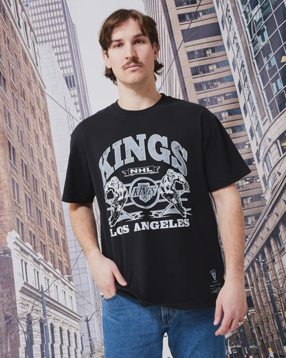 MNA-N30 (Mitchell and ness hockey player tee la kings faded black) 82393478