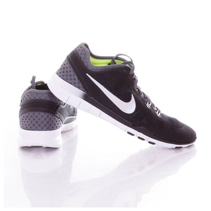 N-F76 (WMNS FREE 5.0 TR FIT - BLK/WHT/GREY) 5159750