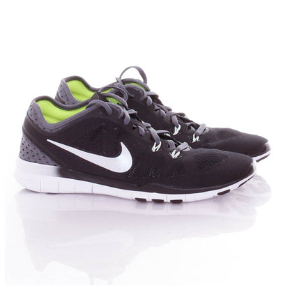 N-F76 (WMNS FREE 5.0 TR FIT - BLK/WHT/GREY) 5159750