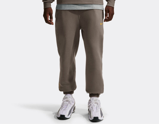 NA-R50 (Nike nocta fleece tracksuit bottoms olive grey/yellow ochre) 92696956