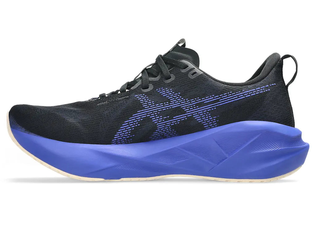 AS-E19 (Asics novablast 5 2E width black/cobalt burst) 326913800