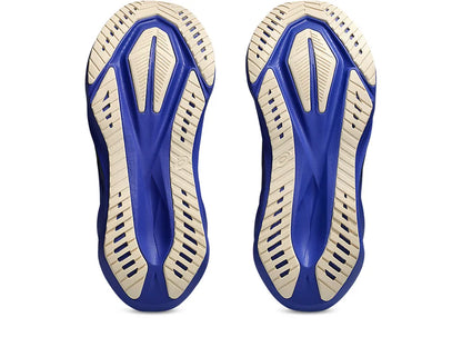 AS-E19 (Asics novablast 5 2E width black/cobalt burst) 326913800