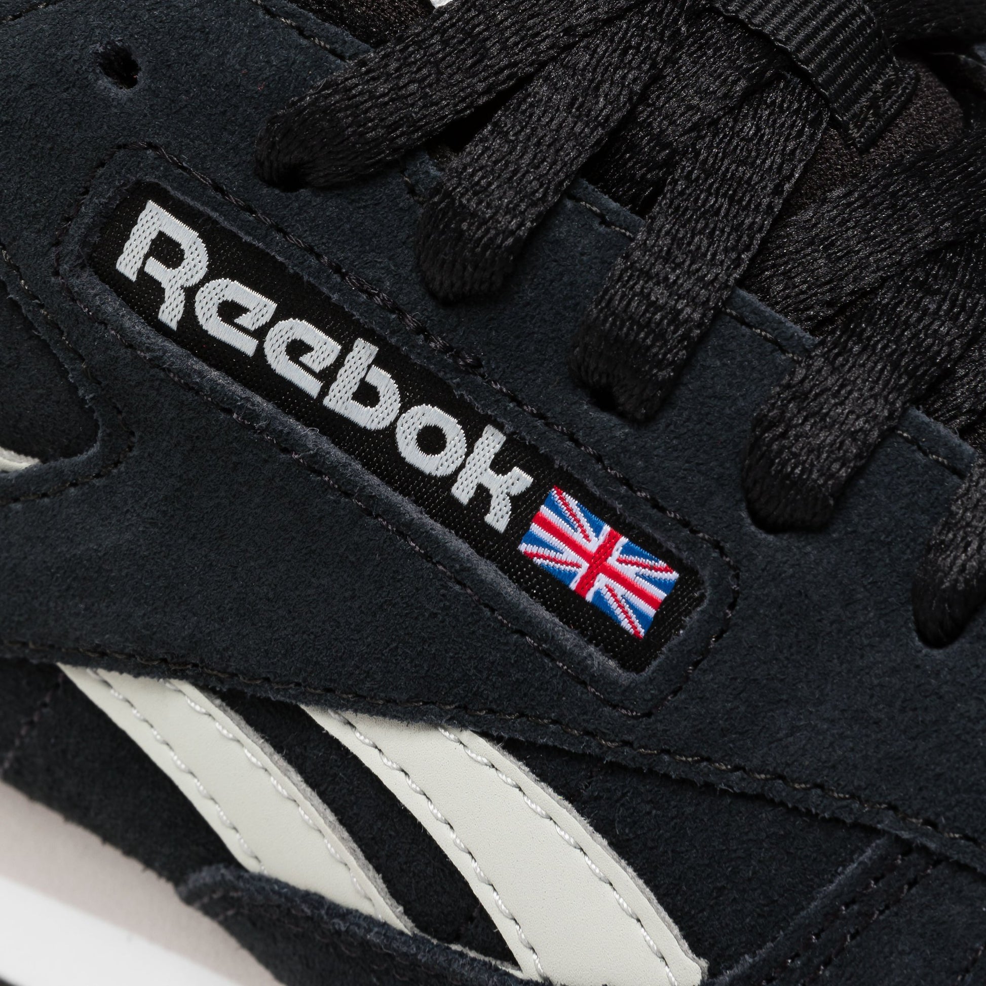 R-M15 (Reebok classic leather black/steely fog/cherry) 82398184 REEBOK