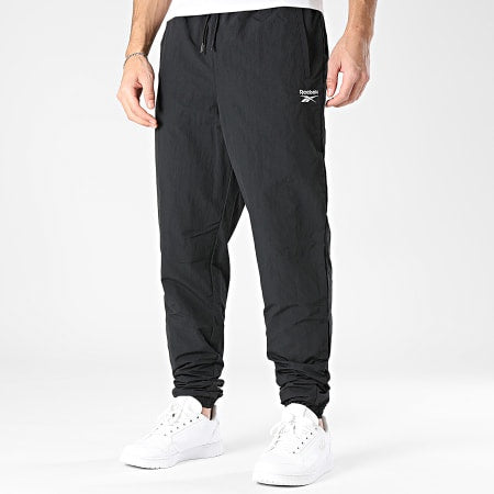 RA-A4 (Reebok classic trackpant night black) 42697161