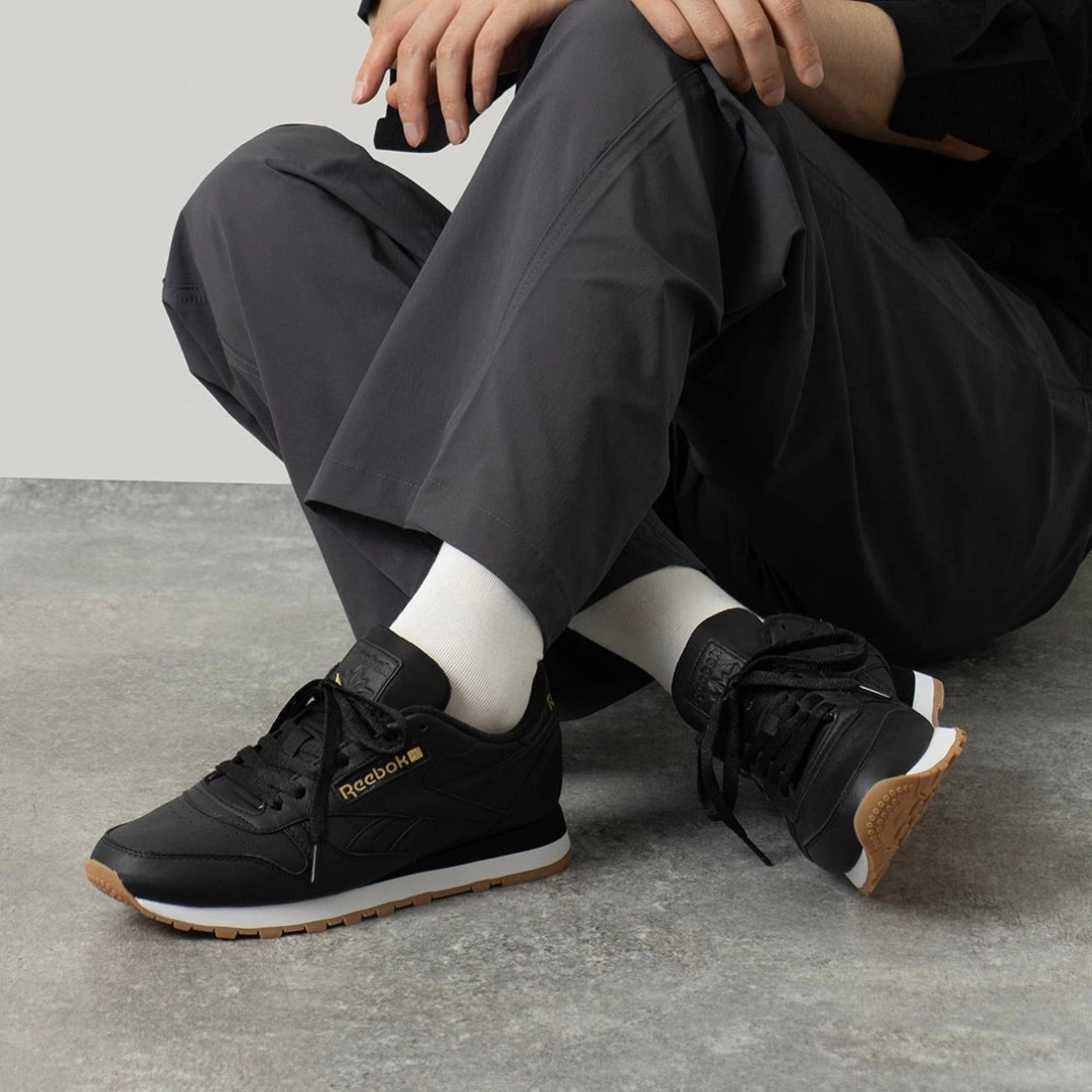 R-E18 (Reebok classic leather black/chalk/white) 82697652