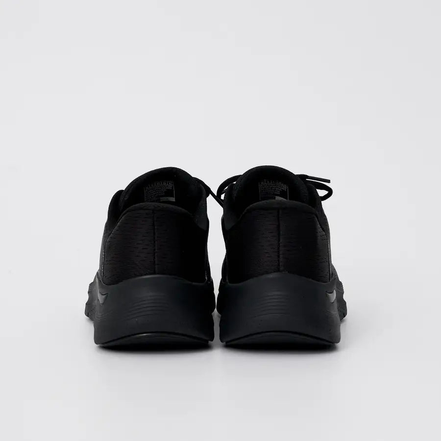 S-W12 (Skechers arch fit 2.0 lester wide fit slip in shoes black) 52698043