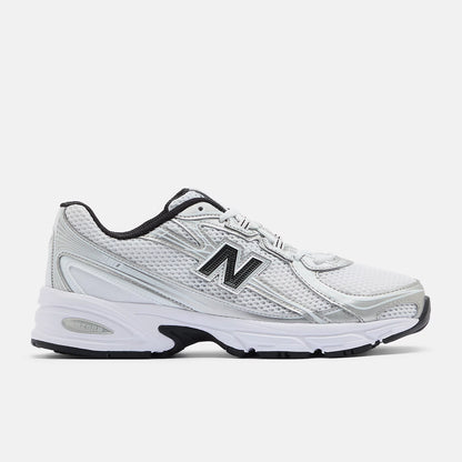 NB-F9 (New balance U740 V2 D width shoes white/black) 52698500