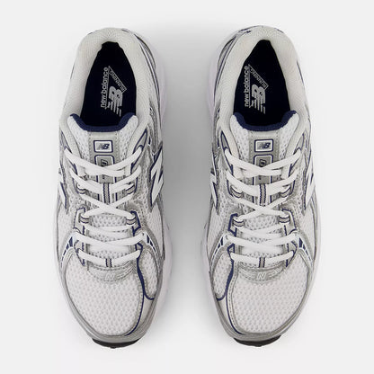 NB-H9 (New balance U740 V2 D width shoes white/vintage indigo/shadow grey) 52698500