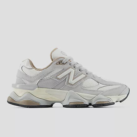 NB-M9 (New balance 9060 D width shoes driftwood/sea salt) 726911250
