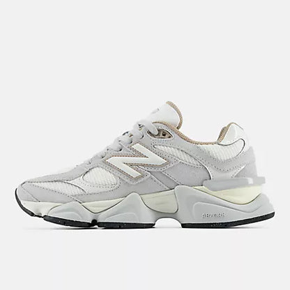 NB-M9 (New balance 9060 D width shoes driftwood/sea salt) 726911250