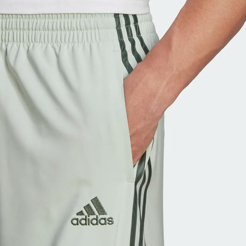 AA-U17 (AEROREADY ESSENTIALS CHELSEA 3-STRIPES SHORTS Linen Green / Green Oxide) 12392815 ADIDAS