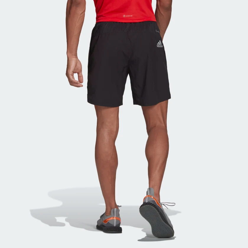 AA-T16 (Adidas run it shorts black/white) 112292305 ADIDAS