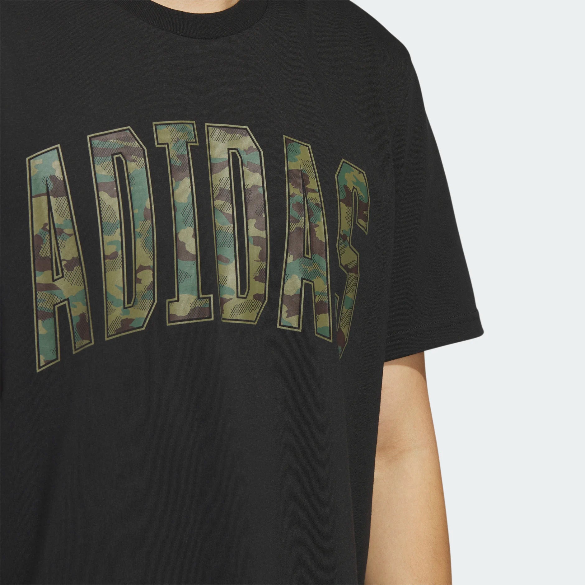 AA-J18 (Adidas sportswear camo tee black) 22392305 ADIDAS