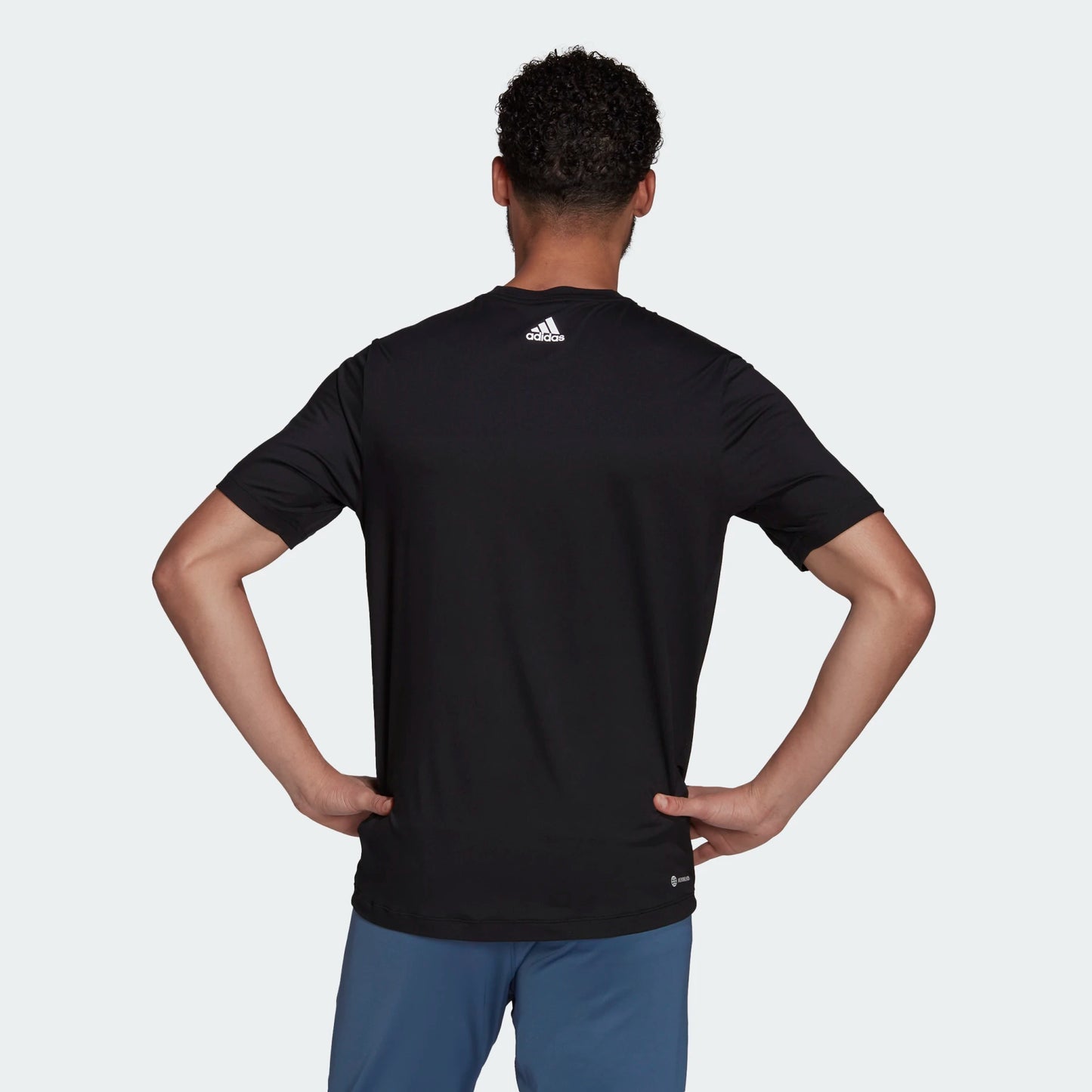 AA-P16 (Adidas big badge of sport training tee black) 112292815 ADIDAS