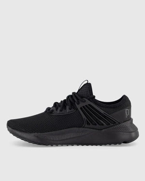 P-I43 (Puma pacer future black/black) 22397000 PUMA