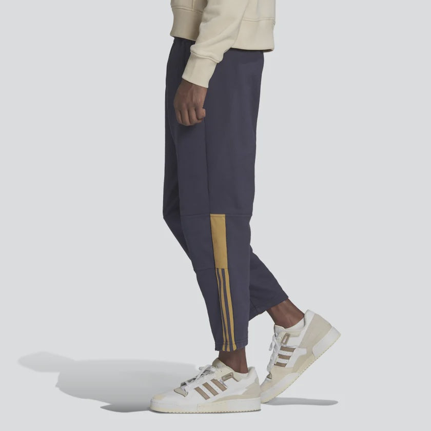 AA-F15 (Tiro 7/8 pant shadow navy) 72295115 ADIDAS