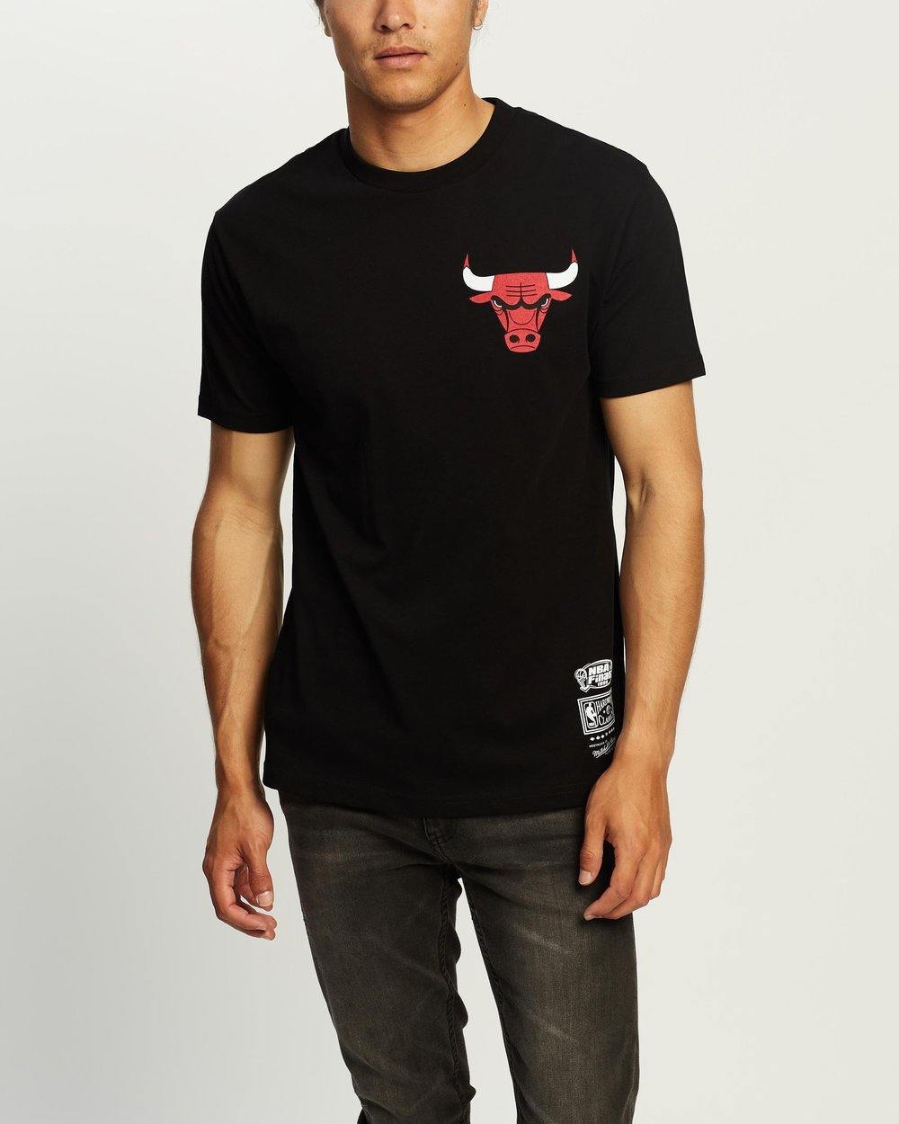 MNA-F11 (Retro repeat short sleeve tee bulls black) 62193043 - Otahuhu Shoes