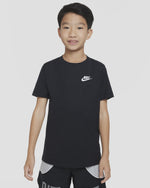NA-D44 (Nike sportswear essentials futura short sleeve tee black/white) 122391790