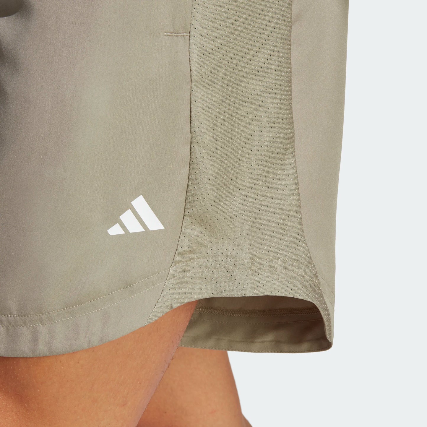 AA-C19 (Adidas hiit base training shorts silver pebble/easy green/silver metallic) 32293840 ADIDAS