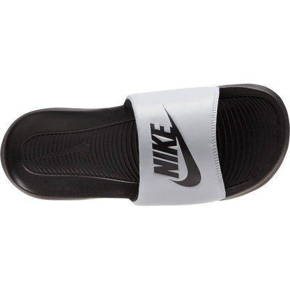 N-C123 (Nike victori one slide wolf grey/black) 72192558 - Otahuhu Shoes