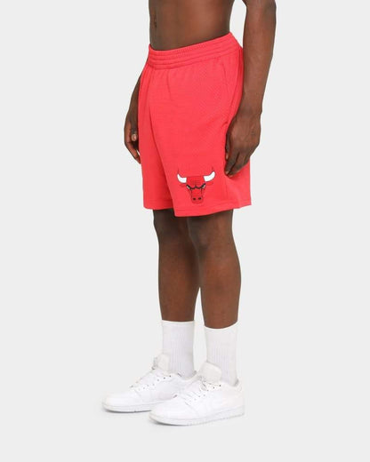 MNA-J8 (Basic mesh court short bulls red) 22194347 - Otahuhu Shoes