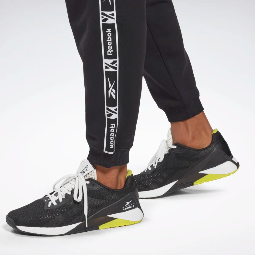 RA-M1 (Reebok identity jogger black) 42294605 REEBOK