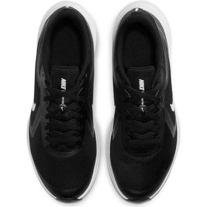 N-Y118 (Nike downshifter 10 gs black/white) 12195115 - Otahuhu Shoes